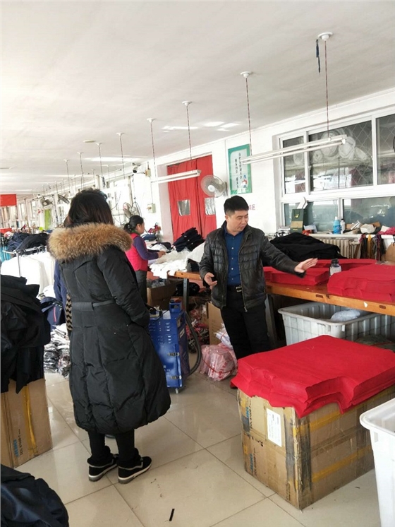 裁剪后的布片,待用 裁剪后的布片,待用