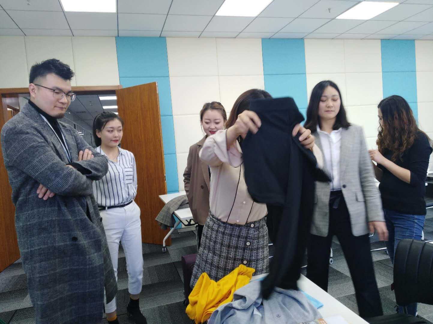 图片4.jpg 图片4.jpg