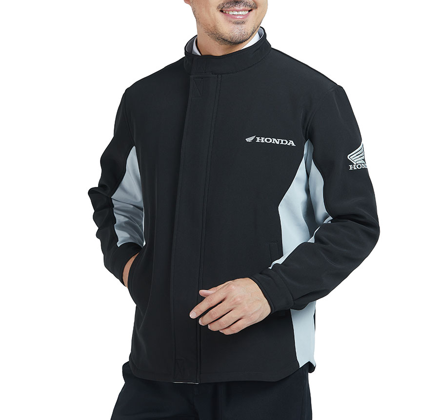 本田摩托车长袖工服模特展示3
