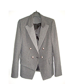 毛料衣服也是需要休息的 毛料衣服也是需要休息的