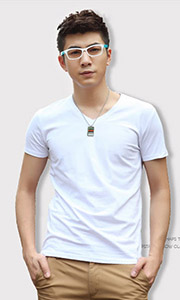 夏季时尚紧身T恤